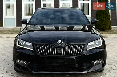 Лифтбек Skoda Superb 2017 в Днепре