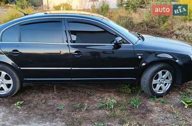 Лифтбек Skoda Superb 2006 в Боярке