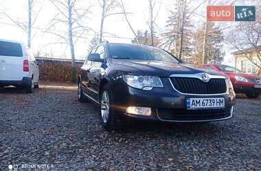 Універсал Skoda Superb 2011 в Бердичеві