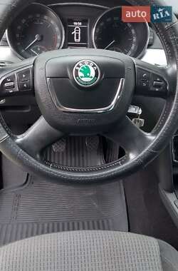 Универсал Skoda Superb 2013 в Трускавце