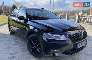 Универсал Skoda Superb 2017 в Днепре