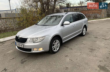 Универсал Skoda Superb 2012 в Ровно