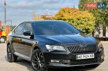 Ліфтбек Skoda Superb 2016 в Кривому Розі