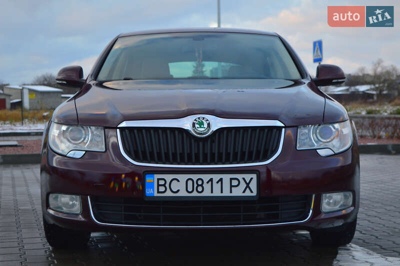 Лифтбек Skoda Superb 2010 в Стрые