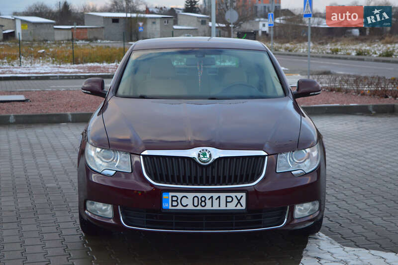 Лифтбек Skoda Superb 2010 в Стрые