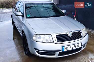 Ліфтбек Skoda Superb 2003 в Львові