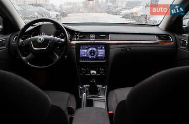 Универсал Skoda Superb 2012 в Львове