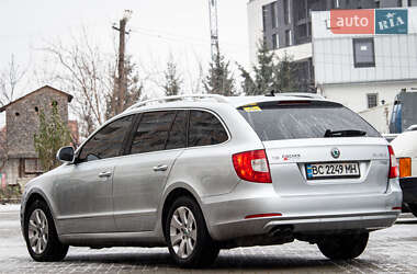 Универсал Skoda Superb 2012 в Львове