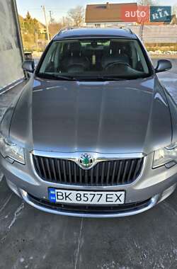 Універсал Skoda Superb 2010 в 
