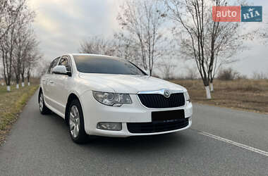 Лифтбек Skoda Superb 2013 в Днепре