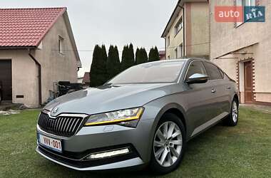 Лифтбек Skoda Superb 2020 в Ивано-Франковске