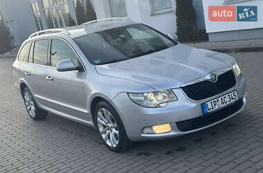 Универсал Skoda Superb 2012 в Житомире