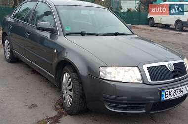 Лифтбек Skoda Superb 2002 в Ровно