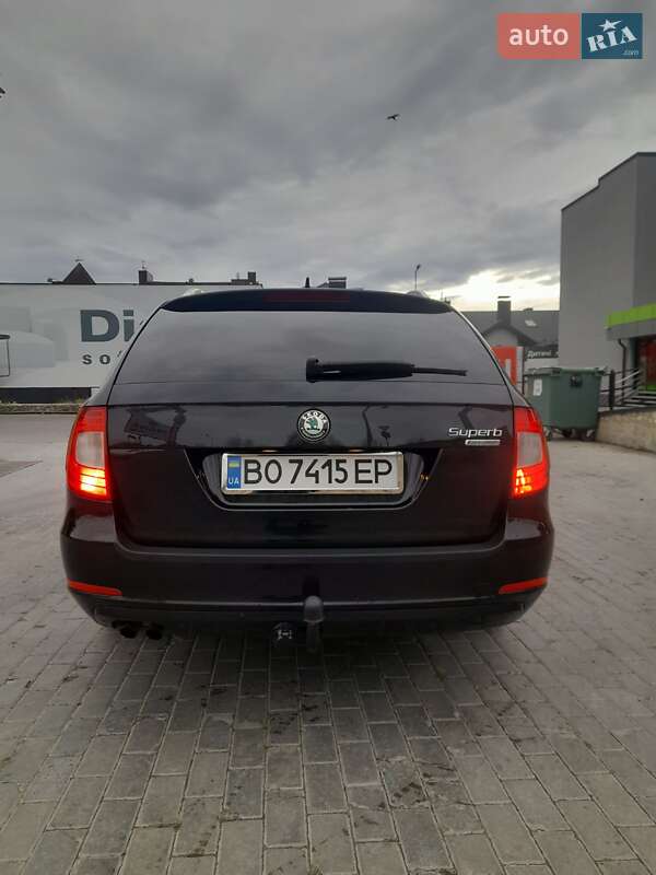 Універсал Skoda Superb 2012 в Тернополі