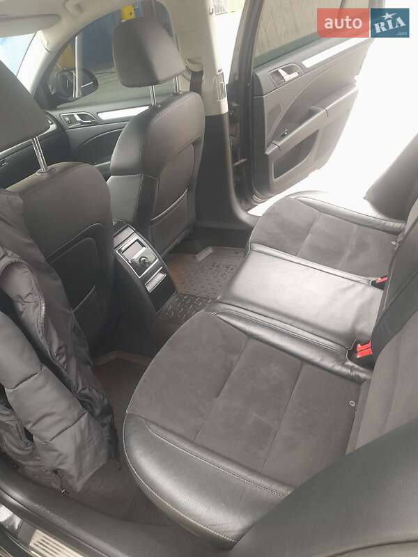 Універсал Skoda Superb 2012 в Тернополі