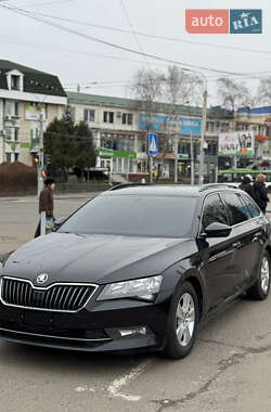 Універсал Skoda Superb 2015 в Рівному