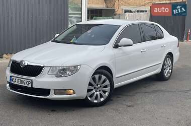 Лифтбек Skoda Superb 2012 в Киеве