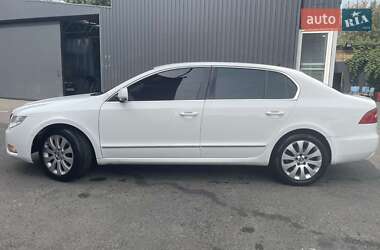 Лифтбек Skoda Superb 2012 в Киеве