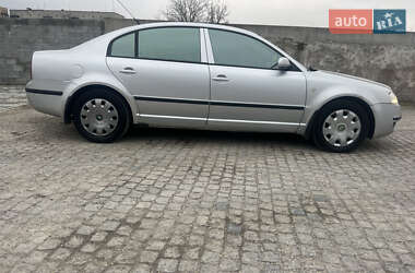 Ліфтбек Skoda Superb 2004 в Тернополі