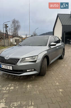 Ліфтбек Skoda Superb 2016 в Трускавці