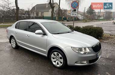 Ліфтбек Skoda Superb 2012 в Умані