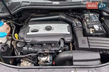 Лифтбек Skoda Superb 2014 в 