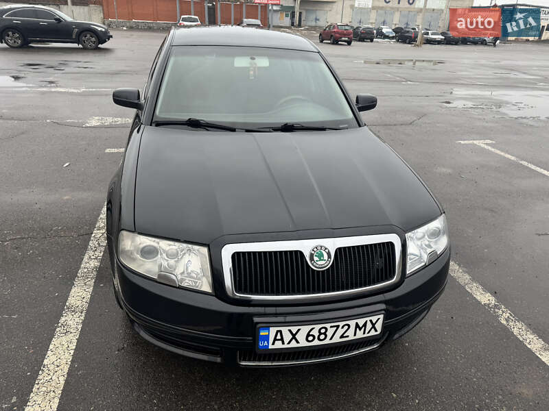 Skoda Superb 2006