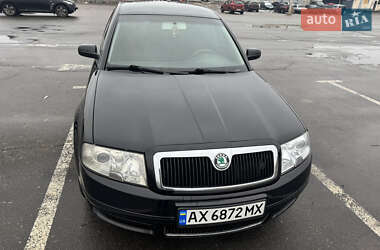Лифтбек Skoda Superb 2006 в 