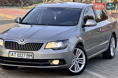 Ліфтбек Skoda Superb 2013 в Івано-Франківську