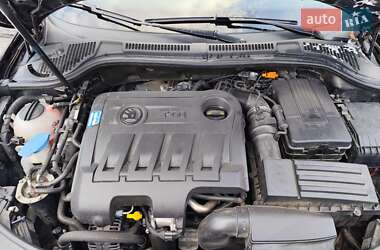 Универсал Skoda Superb 2013 в 