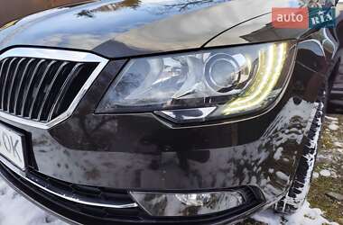 Универсал Skoda Superb 2013 в 