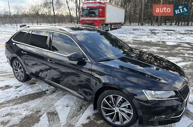 Універсал Skoda Superb 2018 в Радивиліві