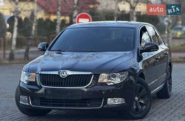 Лифтбек Skoda Superb 2010 в Дрогобыче