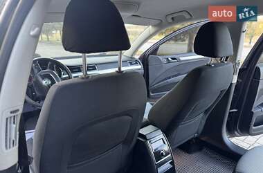 Лифтбек Skoda Superb 2010 в Дрогобыче