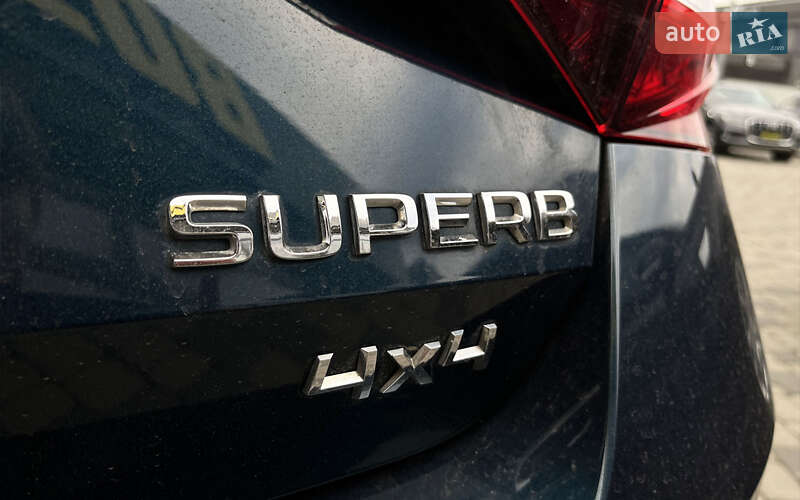 Лифтбек Skoda Superb 2016 в Мукачево