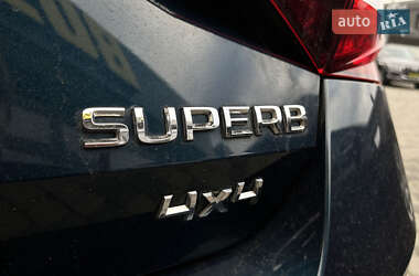 Лифтбек Skoda Superb 2016 в 