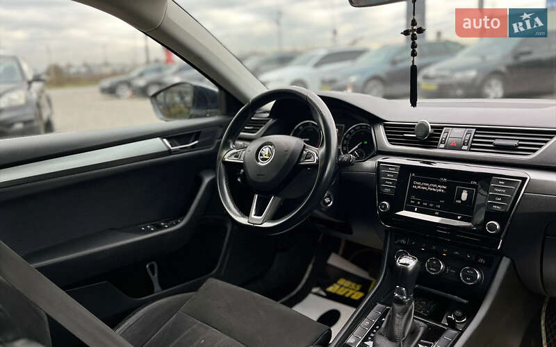 Лифтбек Skoda Superb 2016 в Мукачево