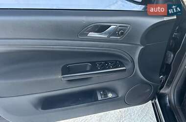 Лифтбек Skoda Superb 2005 в 