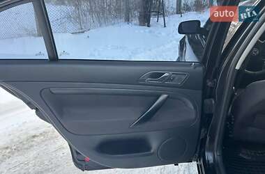 Лифтбек Skoda Superb 2005 в 