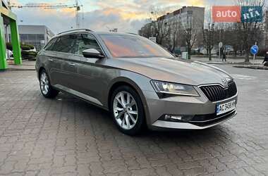 Універсал Skoda Superb 2017 в Луцьку