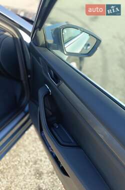 Универсал Skoda Superb 2019 в 