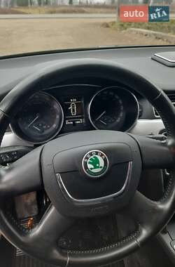 Ліфтбек Skoda Superb 2012 в Калуші