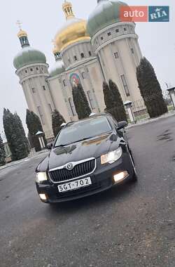 Універсал Skoda Superb 2010 в Дубні