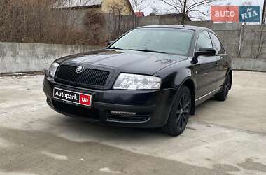 Лифтбек Skoda Superb 2002 в Киеве