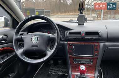 Ліфтбек Skoda Superb 2002 в Києві