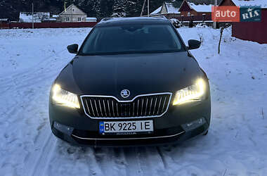 Універсал Skoda Superb 2018 в Рівному