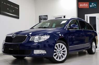 Універсал Skoda Superb 2013 в Дрогобичі