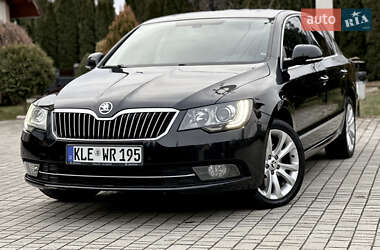 Ліфтбек Skoda Superb 2014 в Самборі