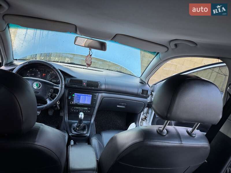 Лифтбек Skoda Superb 2005 в Сарнах фото 9 Лифтбек Skoda Superb 2005 в Сарнах