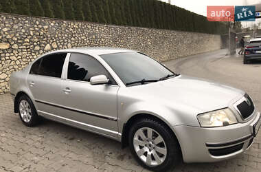 Ліфтбек Skoda Superb 2002 в Волочиську